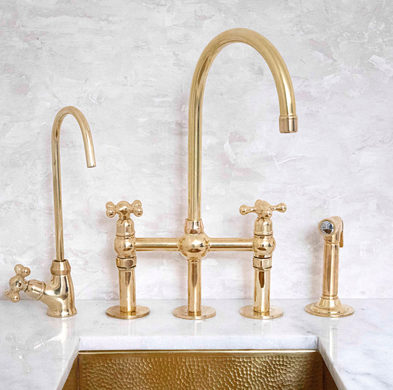 Elegant 3-Hole Brass Bridge Faucet for Timeless Charm - BRASSMA