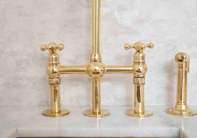 Elegant 3-Hole Brass Bridge Faucet for Timeless Charm - BRASSMA