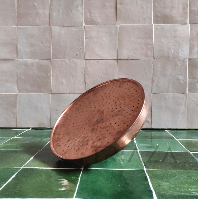 Unlacquered copper showerhead - Dommed Style - BRASSMA