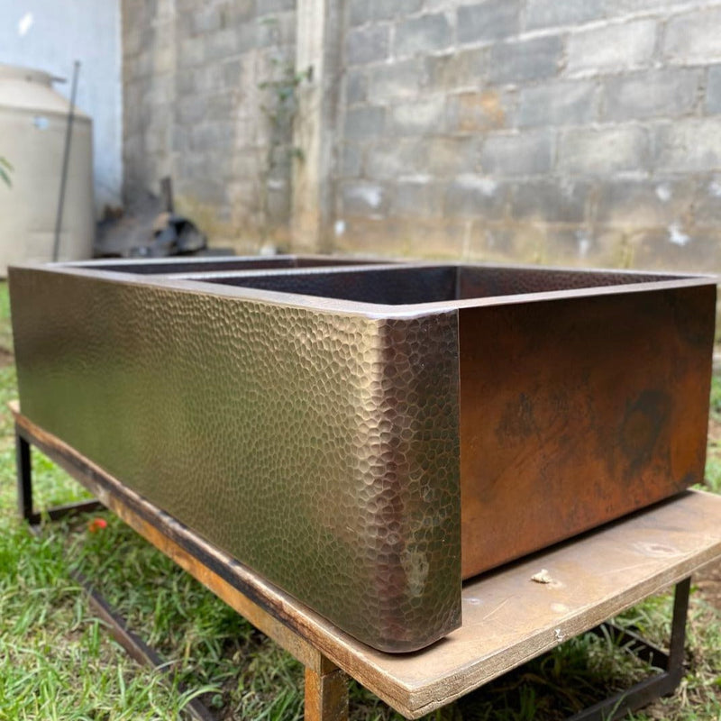 Hammered Copper Double Bowl Farmhouse Sink - Nocturn